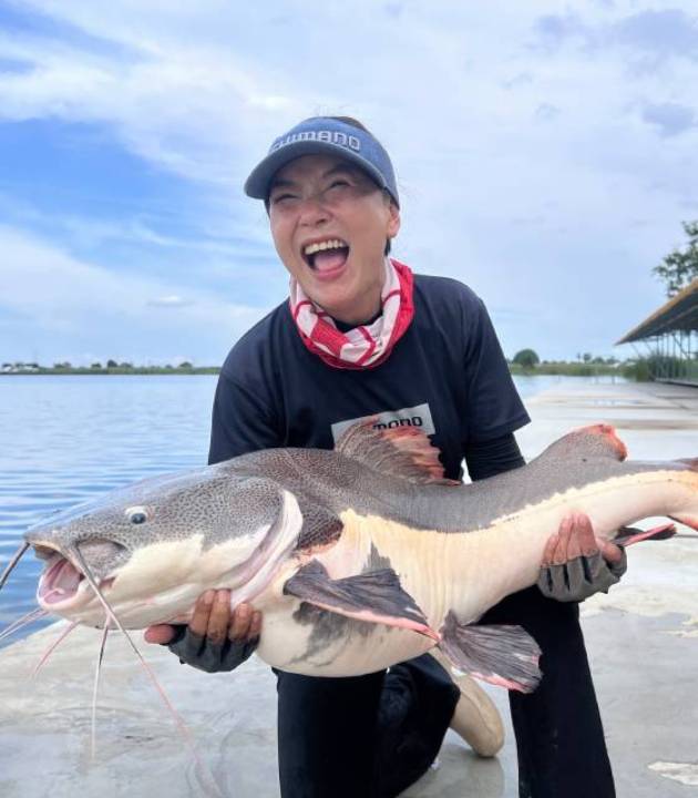 ให้เราติดต่อกลับเพื่อให้บริการคุณ - Giant Banglen Fishing Club